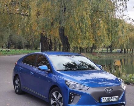 Синий Хендай Ioniq, объемом двигателя 0 л и пробегом 184 тыс. км за 11200 $, фото 1 на Automoto.ua