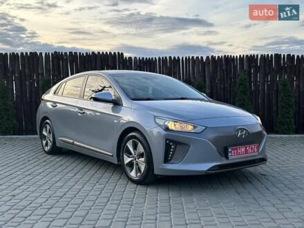 Синий Хендай Ioniq, объемом двигателя 0 л и пробегом 122 тыс. км за 11800 $, фото 1 на Automoto.ua
