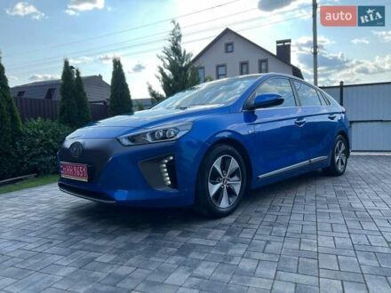 Синий Хендай Ioniq, объемом двигателя 0 л и пробегом 134 тыс. км за 12300 $, фото 1 на Automoto.ua