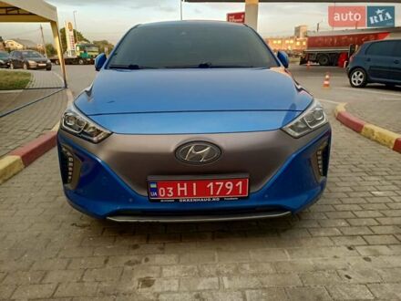 Синий Хендай Ioniq, объемом двигателя 0 л и пробегом 84 тыс. км за 12950 $, фото 1 на Automoto.ua