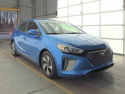 Хендай Ioniq 2017 в Ивано-Франковске на Automoto.ua Синий Хендай Ioniq, объемом двигателя 1.6 л и пробегом 82 тыс. км за 9900 $, фото 1 на Automoto.ua