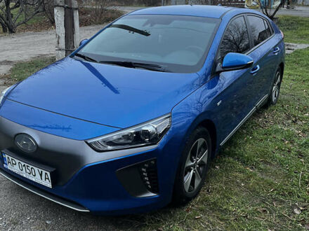 Синий Хендай Ioniq, объемом двигателя 0 л и пробегом 125 тыс. км за 14000 $, фото 1 на Automoto.ua