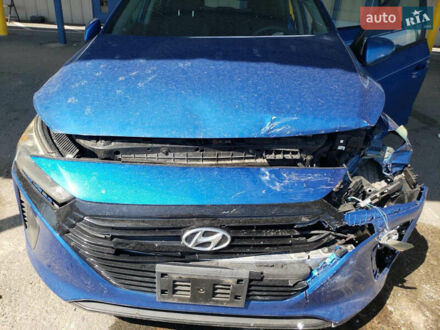 Синий Хендай Ioniq, объемом двигателя 1.58 л и пробегом 164 тыс. км за 8300 $, фото 1 на Automoto.ua