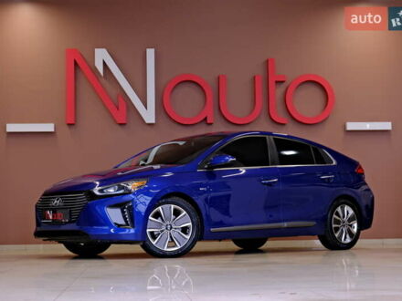 Синий Хендай Ioniq, объемом двигателя 1.58 л и пробегом 93 тыс. км за 11900 $, фото 1 на Automoto.ua