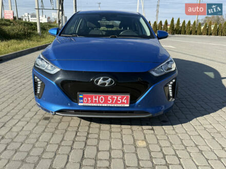 Хендай Ioniq 2018 в Львове на Automoto.ua Синий Хендай Ioniq, объемом двигателя 0 л и пробегом 127 тыс. км за 11699 $, фото 1 на Automoto.ua