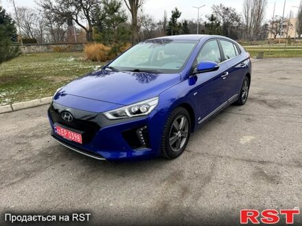Хендай Ioniq 2019 у Кременчуге на Automoto.ua Синій Хендай Ioniq, об'ємом двигуна 0 л та пробігом 92 тис. км за 13900 $, фото 1 на Automoto.ua