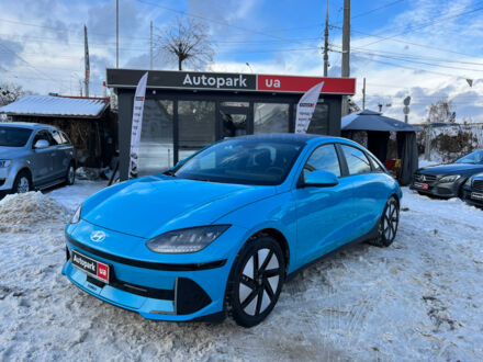 Синий Хендай Ioniq, объемом двигателя 0 л и пробегом 1 тыс. км за 34990 $, фото 1 на Automoto.ua