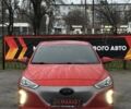 Помаранчевий Хендай Ioniq, об'ємом двигуна 0 л та пробігом 141 тис. км за 13200 $, фото 1 на Automoto.ua