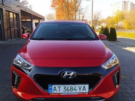 Хендай Ioniq 2018 в Ивано-Франковске на Automoto.ua Оранжевый Хендай Ioniq, объемом двигателя 0 л и пробегом 98 тыс. км за 11300 $, фото 1 на Automoto.ua