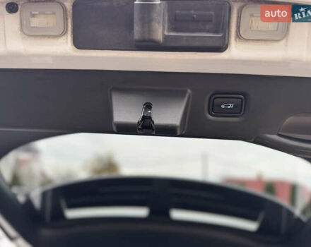 Білий Хендай Ioniq 5, об'ємом двигуна 0 л та пробігом 137 тис. км за 23999 $, фото 31 на Automoto.ua