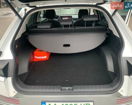 Белый Хендай Ioniq 5, объемом двигателя 0 л и пробегом 56 тыс. км за 36000 $, фото 14 на Automoto.ua