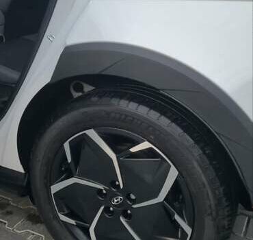 Белый Хендай Ioniq 5, объемом двигателя 0 л и пробегом 62 тыс. км за 24950 $, фото 10 на Automoto.ua