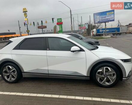 Белый Хендай Ioniq 5, объемом двигателя 0 л и пробегом 56 тыс. км за 36000 $, фото 3 на Automoto.ua