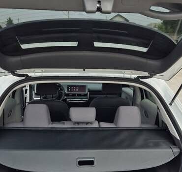 Белый Хендай Ioniq 5, объемом двигателя 0 л и пробегом 62 тыс. км за 24950 $, фото 32 на Automoto.ua