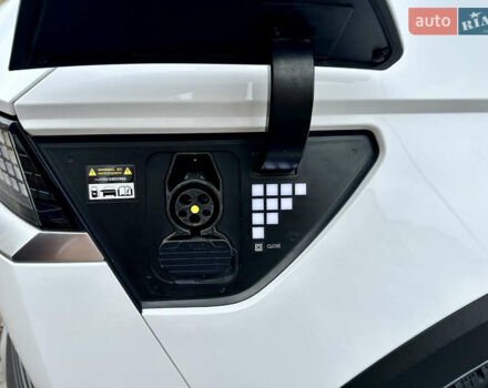 Білий Хендай Ioniq 5, об'ємом двигуна 0 л та пробігом 42 тис. км за 29500 $, фото 47 на Automoto.ua