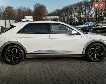 Белый Хендай Ioniq 5, объемом двигателя 0 л и пробегом 32 тыс. км за 34200 $, фото 27 на Automoto.ua