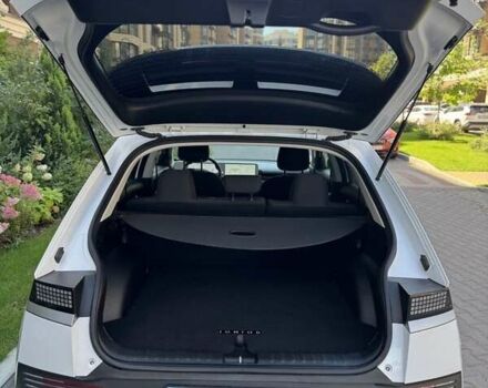 Белый Хендай Ioniq 5, объемом двигателя 0 л и пробегом 47 тыс. км за 26900 $, фото 24 на Automoto.ua