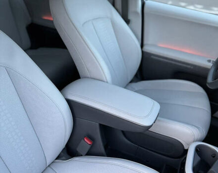 Белый Хендай Ioniq 5, объемом двигателя 0 л и пробегом 44 тыс. км за 26400 $, фото 23 на Automoto.ua