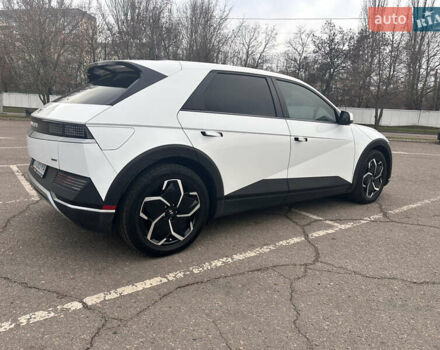 Белый Хендай Ioniq 5, объемом двигателя 0 л и пробегом 71 тыс. км за 23900 $, фото 11 на Automoto.ua