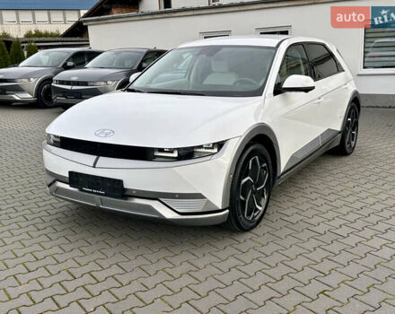 Білий Хендай Ioniq 5, об'ємом двигуна 0 л та пробігом 29 тис. км за 33000 $, фото 4 на Automoto.ua