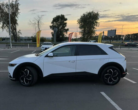 Белый Хендай Ioniq 5, объемом двигателя 0 л и пробегом 44 тыс. км за 26400 $, фото 6 на Automoto.ua
