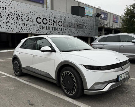 Белый Хендай Ioniq 5, объемом двигателя 0 л и пробегом 50 тыс. км за 28800 $, фото 5 на Automoto.ua