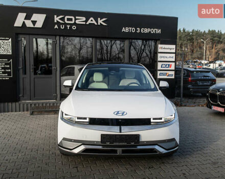 Белый Хендай Ioniq 5, объемом двигателя 0 л и пробегом 32 тыс. км за 34200 $, фото 30 на Automoto.ua