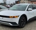 Белый Хендай Ioniq 5, объемом двигателя 77 л и пробегом 50 тыс. км за 29999 $, фото 2 на Automoto.ua