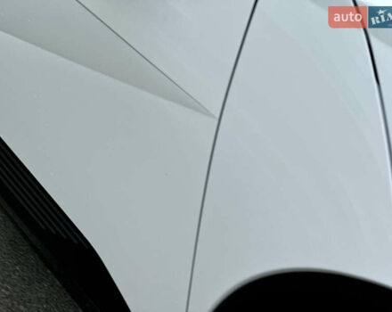 Белый Хендай Ioniq 5, объемом двигателя 0 л и пробегом 42 тыс. км за 29500 $, фото 14 на Automoto.ua