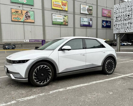 Белый Хендай Ioniq 5, объемом двигателя 0 л и пробегом 50 тыс. км за 28800 $, фото 8 на Automoto.ua