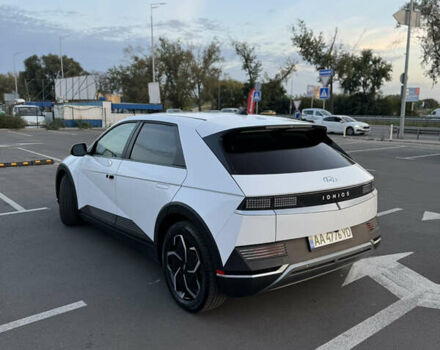 Белый Хендай Ioniq 5, объемом двигателя 0 л и пробегом 44 тыс. км за 26400 $, фото 4 на Automoto.ua