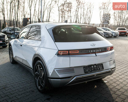 Белый Хендай Ioniq 5, объемом двигателя 0 л и пробегом 32 тыс. км за 34200 $, фото 26 на Automoto.ua