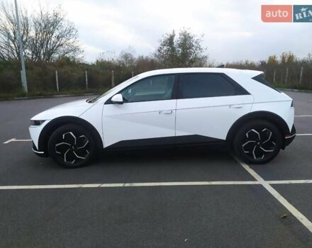 Белый Хендай Ioniq 5, объемом двигателя 0 л и пробегом 81 тыс. км за 23900 $, фото 18 на Automoto.ua