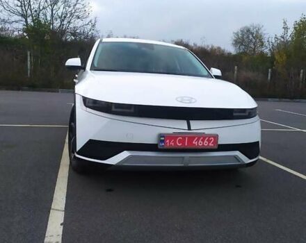 Белый Хендай Ioniq 5, объемом двигателя 0 л и пробегом 81 тыс. км за 23900 $, фото 9 на Automoto.ua