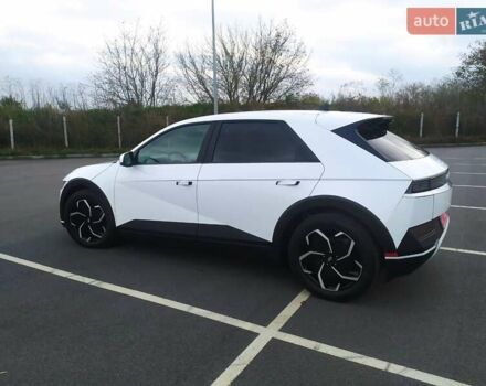 Белый Хендай Ioniq 5, объемом двигателя 0 л и пробегом 81 тыс. км за 23900 $, фото 17 на Automoto.ua