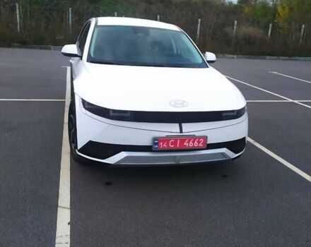 Белый Хендай Ioniq 5, объемом двигателя 0 л и пробегом 81 тыс. км за 23900 $, фото 5 на Automoto.ua