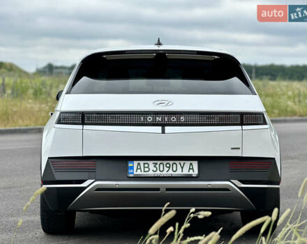 Белый Хендай Ioniq 5, объемом двигателя 0 л и пробегом 42 тыс. км за 29999 $, фото 30 на Automoto.ua