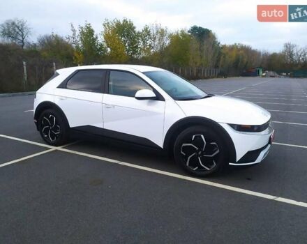 Белый Хендай Ioniq 5, объемом двигателя 0 л и пробегом 81 тыс. км за 23900 $, фото 14 на Automoto.ua