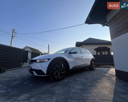 Белый Хендай Ioniq 5, объемом двигателя 0 л и пробегом 96 тыс. км за 22500 $, фото 18 на Automoto.ua