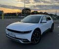 Белый Хендай Ioniq 5, объемом двигателя 0 л и пробегом 44 тыс. км за 26400 $, фото 1 на Automoto.ua
