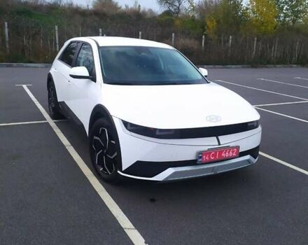 Белый Хендай Ioniq 5, объемом двигателя 0 л и пробегом 81 тыс. км за 23900 $, фото 6 на Automoto.ua