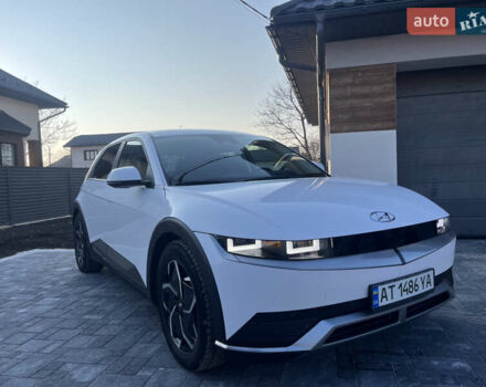 Белый Хендай Ioniq 5, объемом двигателя 0 л и пробегом 96 тыс. км за 22500 $, фото 23 на Automoto.ua