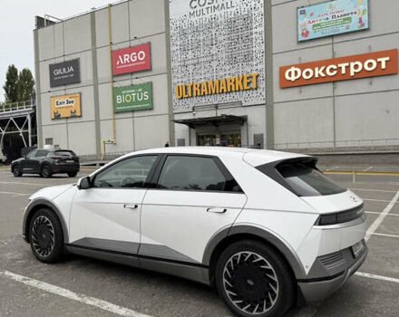Белый Хендай Ioniq 5, объемом двигателя 0 л и пробегом 50 тыс. км за 28800 $, фото 9 на Automoto.ua