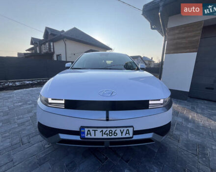 Белый Хендай Ioniq 5, объемом двигателя 0 л и пробегом 96 тыс. км за 22500 $, фото 16 на Automoto.ua