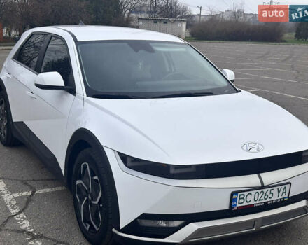 Белый Хендай Ioniq 5, объемом двигателя 0 л и пробегом 71 тыс. км за 23900 $, фото 16 на Automoto.ua