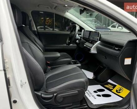 Білий Хендай Ioniq 5, об'ємом двигуна 0 л та пробігом 78 тис. км за 26000 $, фото 20 на Automoto.ua
