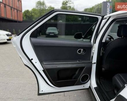 Білий Хендай Ioniq 5, об'ємом двигуна 0 л та пробігом 78 тис. км за 26000 $, фото 22 на Automoto.ua