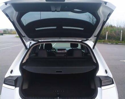 Белый Хендай Ioniq 5, объемом двигателя 0 л и пробегом 81 тыс. км за 23900 $, фото 36 на Automoto.ua