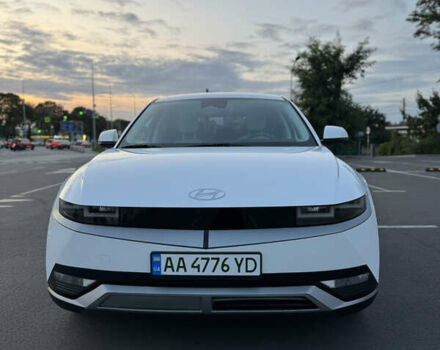 Белый Хендай Ioniq 5, объемом двигателя 0 л и пробегом 44 тыс. км за 26400 $, фото 11 на Automoto.ua