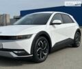 Білий Хендай Ioniq 5, об'ємом двигуна 0 л та пробігом 33 тис. км за 29999 $, фото 3 на Automoto.ua